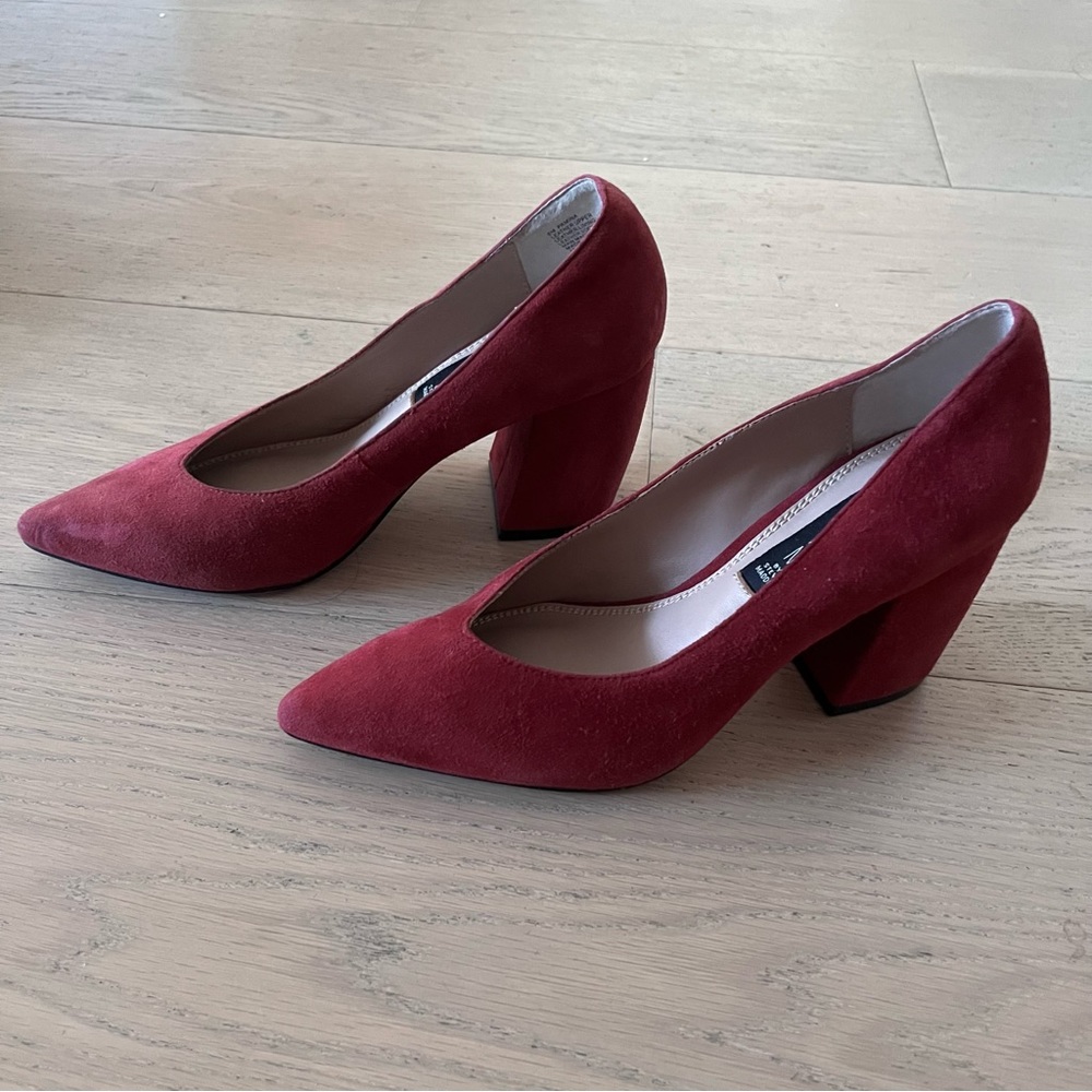 Steve Madden red suede block heels - Picture 4 of 5